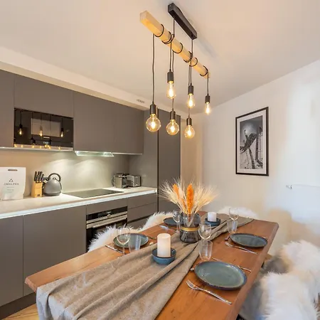 Апартаменти Standing Pres Des Pistes Avec Parking, Wifi - Fr-1-563-128 *