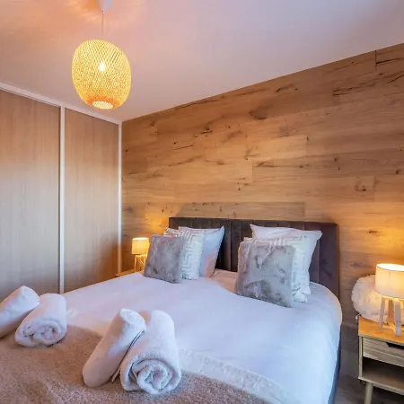 Daire Moderne Proche Des Pistes Avec Parking Et Wifi - Fr-1-563-128 Courchevel